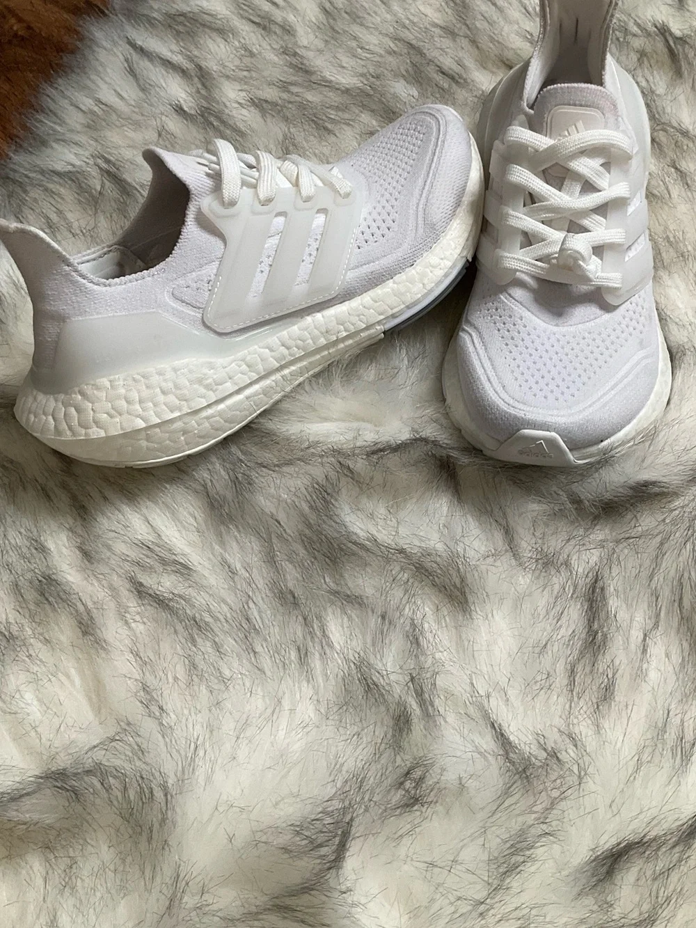 Adidas Ultraboost 21 Running Shoes Triple White Size 4 Youth